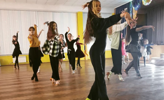 групові заняття miradance